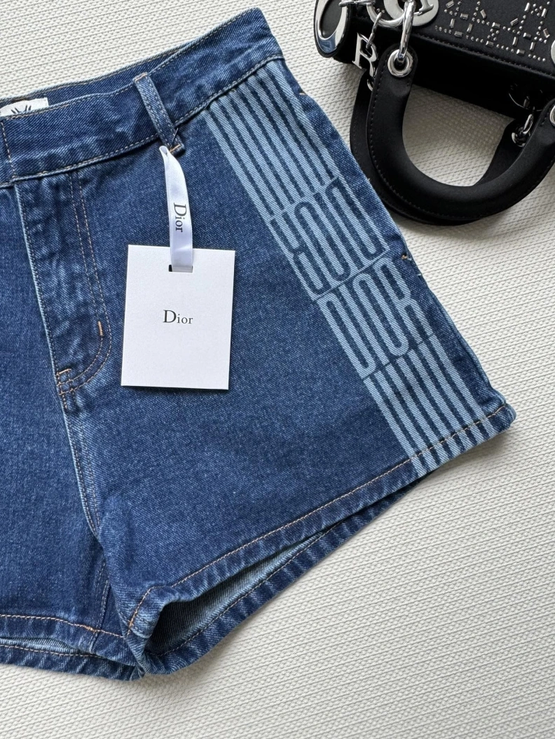DailyWear Dxxr Shorts 94100