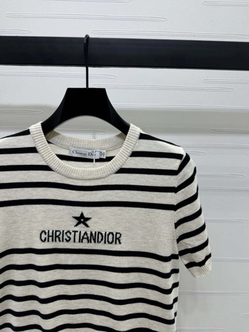 Cozy Dxxr T-Shirts 94026