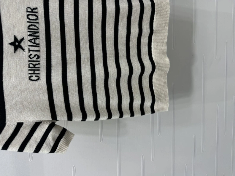Cozy Dxxr T-Shirts 94026