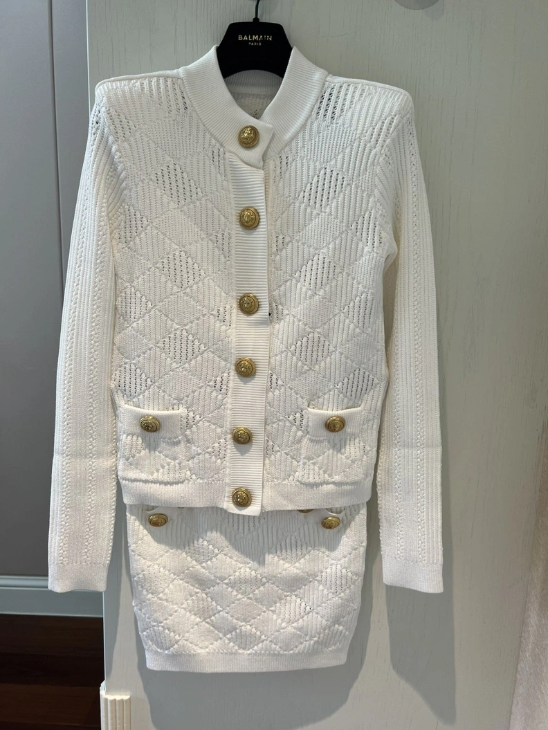 ModernLook Mix Mix Coats 98407
