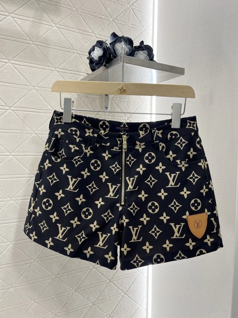 Modern LX Shorts 96803