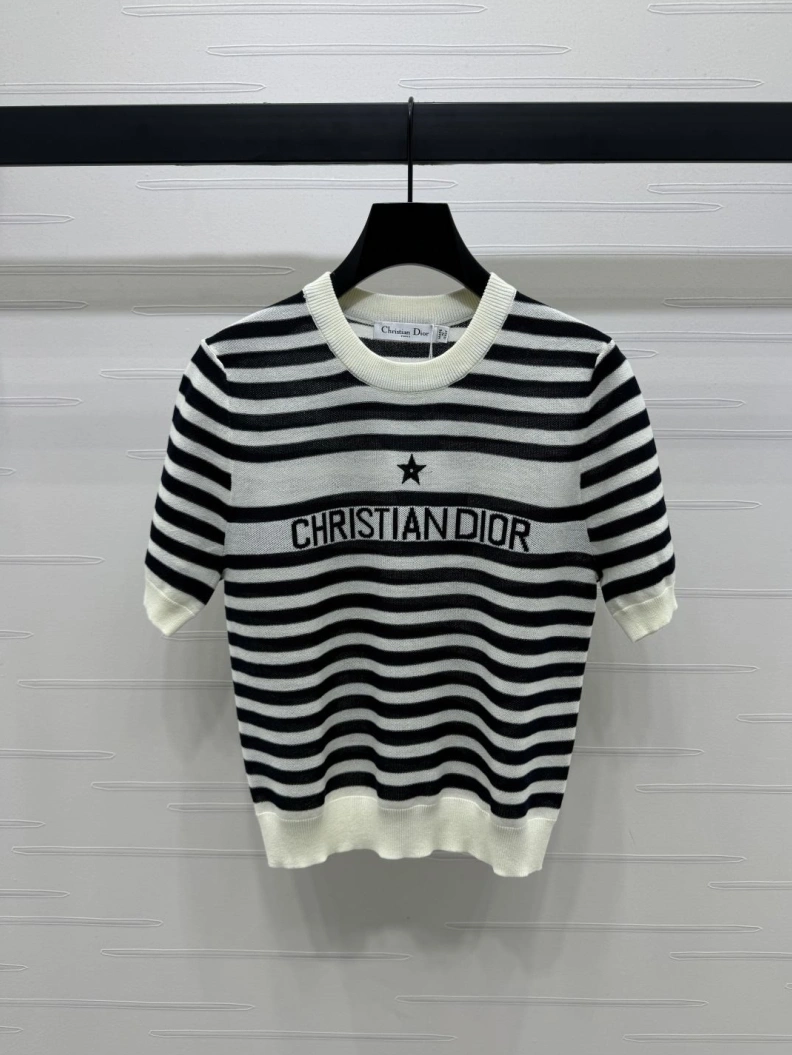 Dxxr T-Shirts Cozy 94005