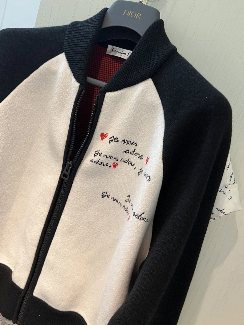 Resilient Othxr Coats 99843