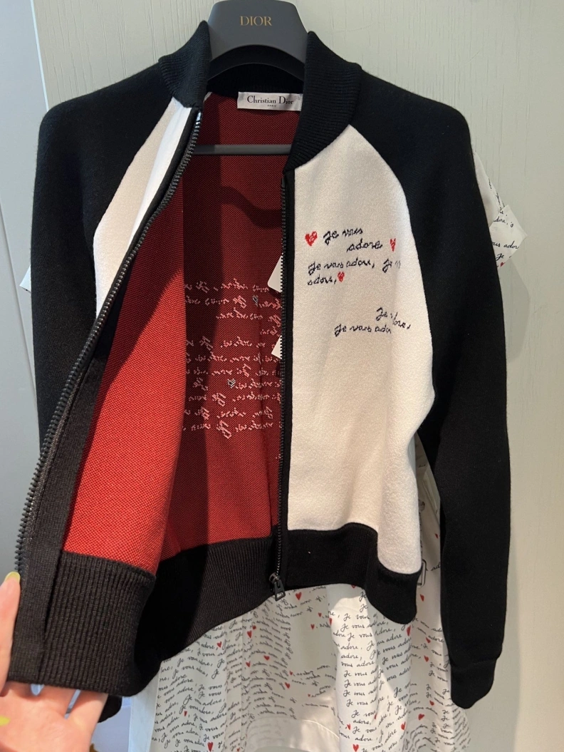 Resilient Othxr Coats 99843