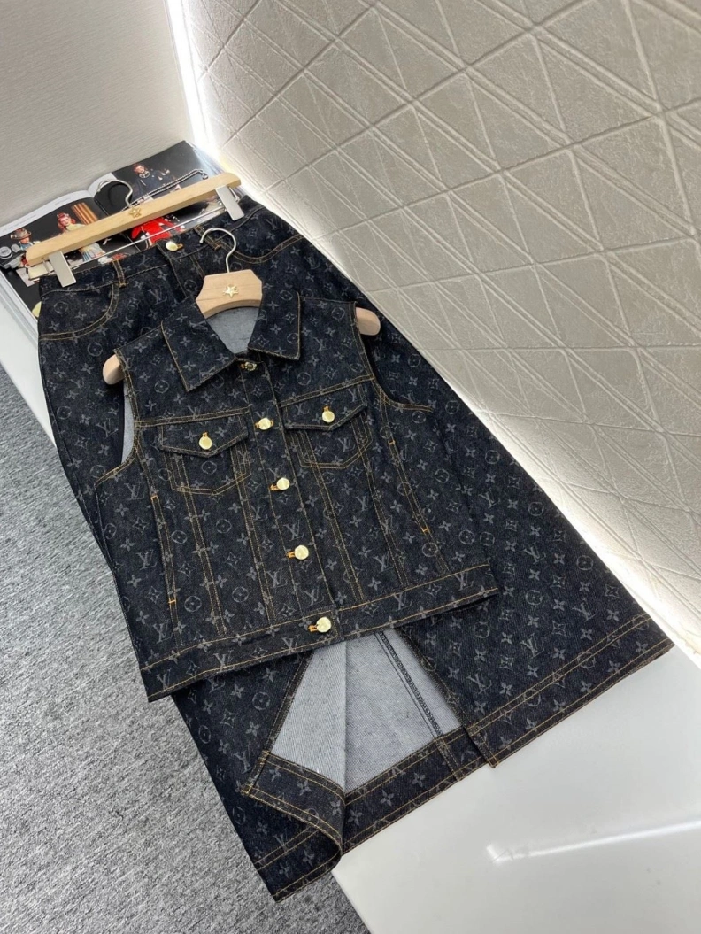 Stylish LX T-Shirts 96736