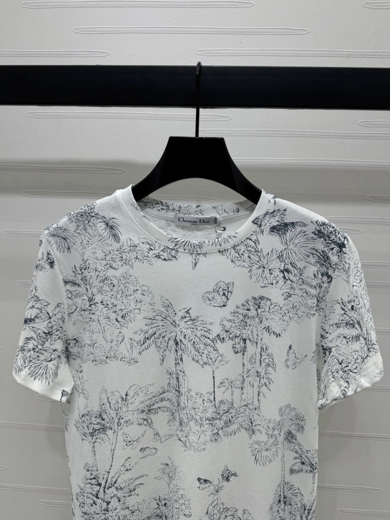Vibrant Dxxr T-Shirts 93992