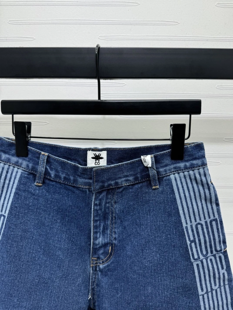 Dxxr Shorts EyeCatching 94102
