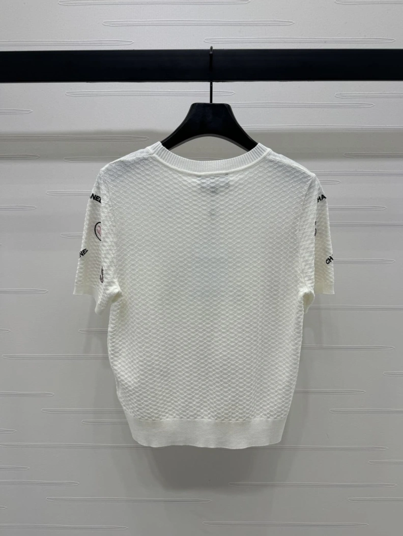 WellDesigned Chxnxl T-Shirts 93168