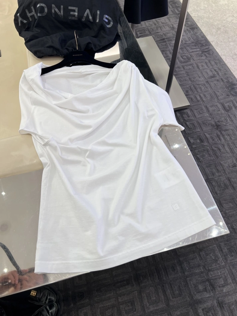 Comfortable Othxr T-Shirts 99221