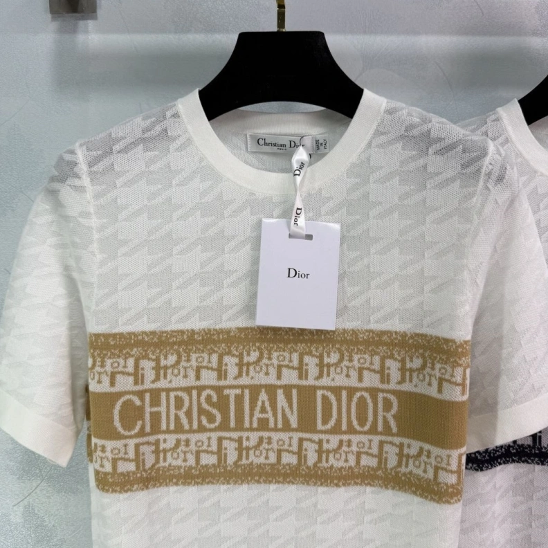 NewStyle Dxxr T-Shirts 93962