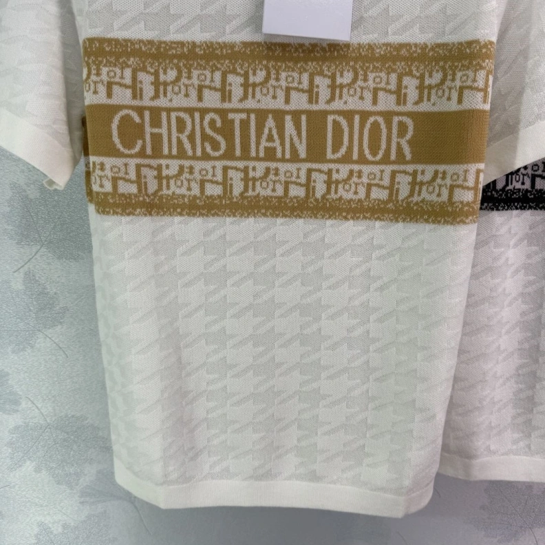 NewStyle Dxxr T-Shirts 93962