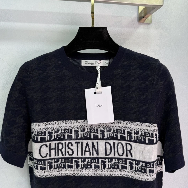 NewStyle Dxxr T-Shirts 93962
