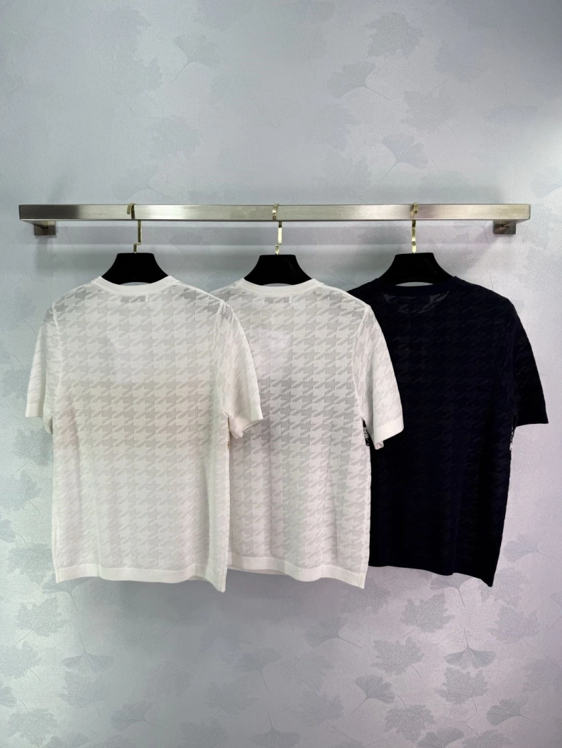 NewStyle Dxxr T-Shirts 93962