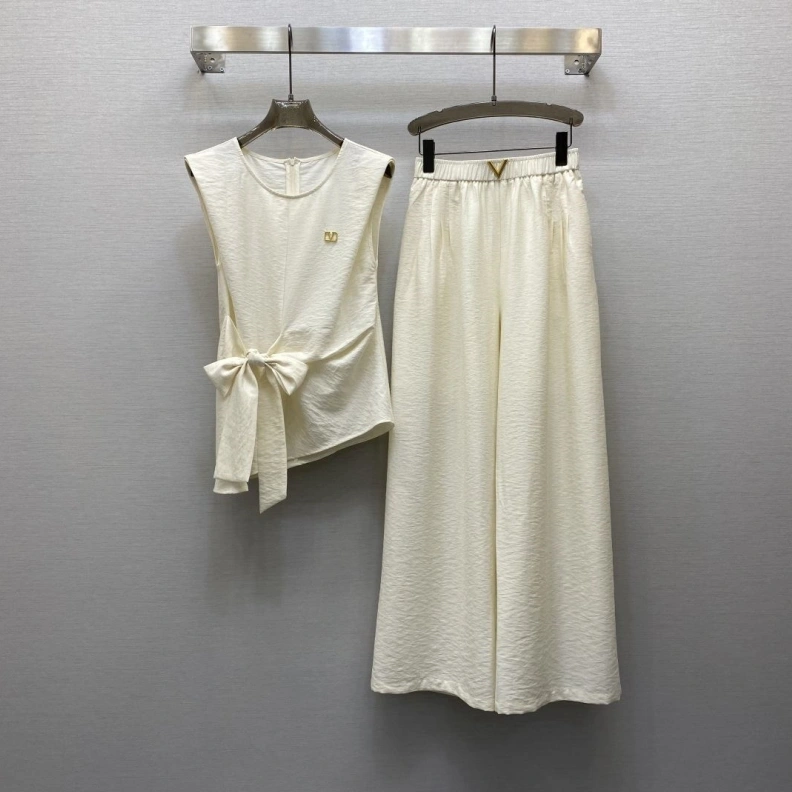 SportInspired Vxlxntino Dress 102952