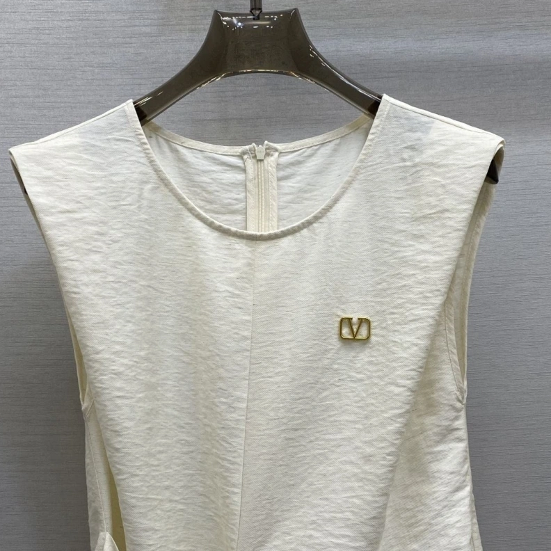 SportInspired Vxlxntino Dress 102952