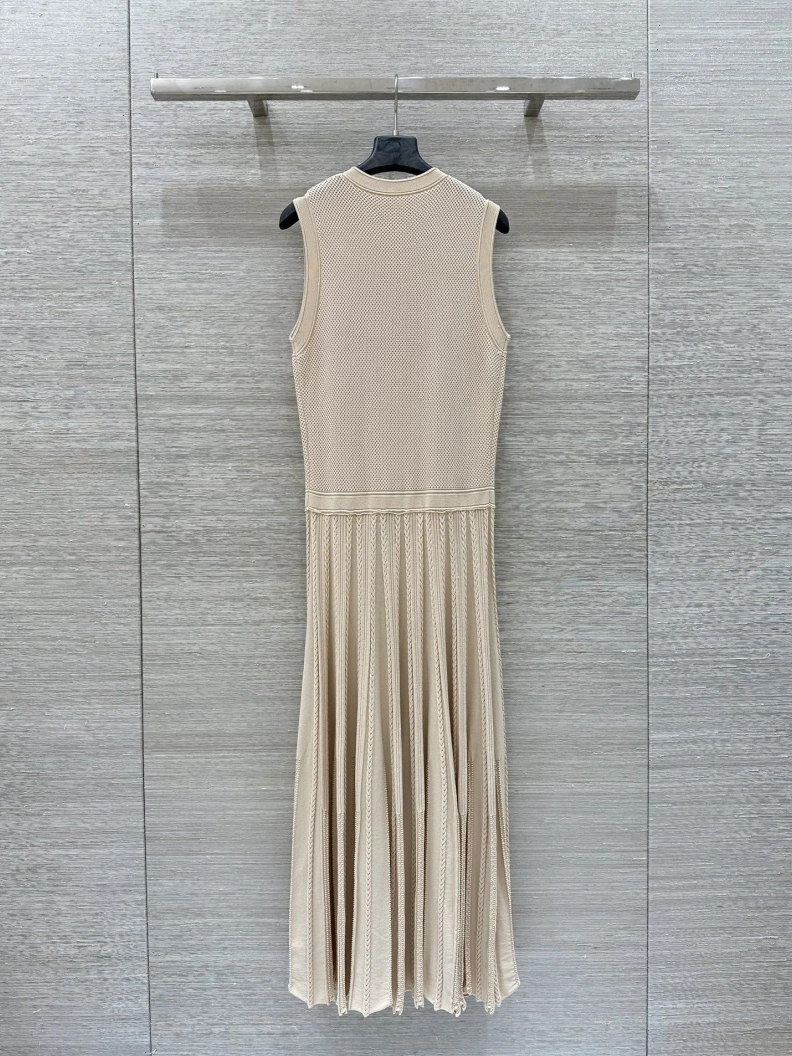 Classic Othxr Dress 99705