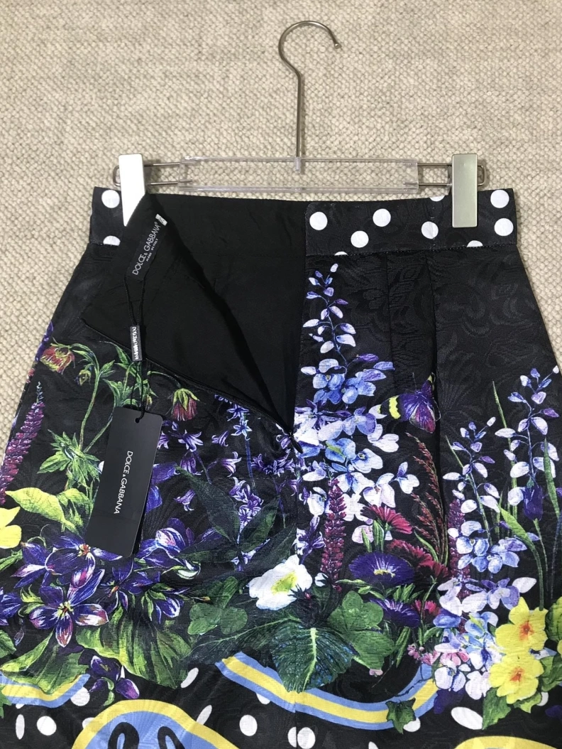D&X Skirts Modern 93891