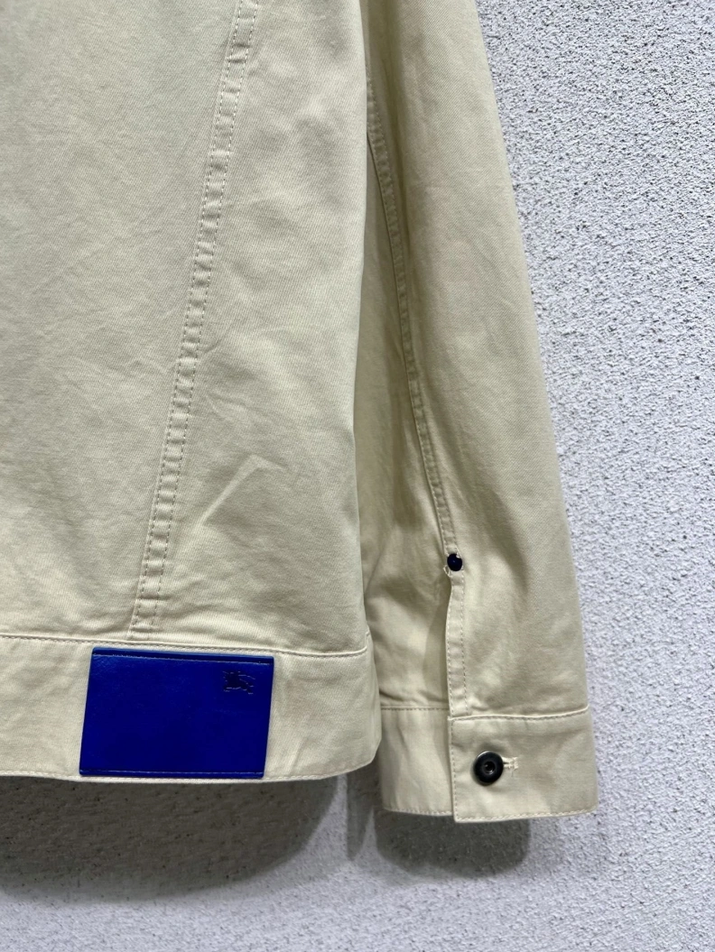 EyeCatching Bxrbxrry Coat 91907
