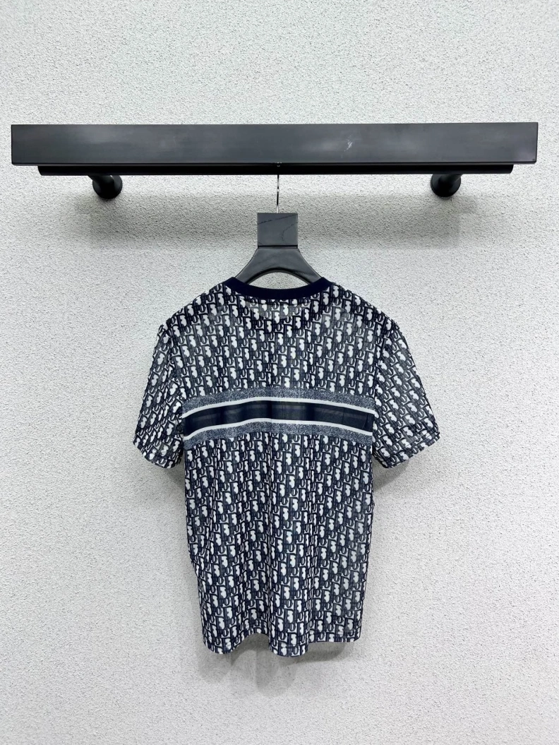 Minimalist Dxxr T-Shirts 93951