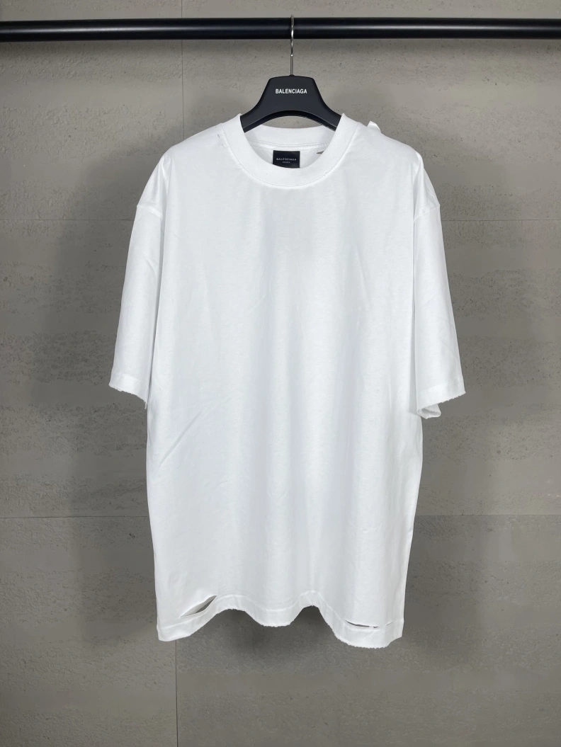 NewStyle Bxlxnciaga T-Shirts 90034