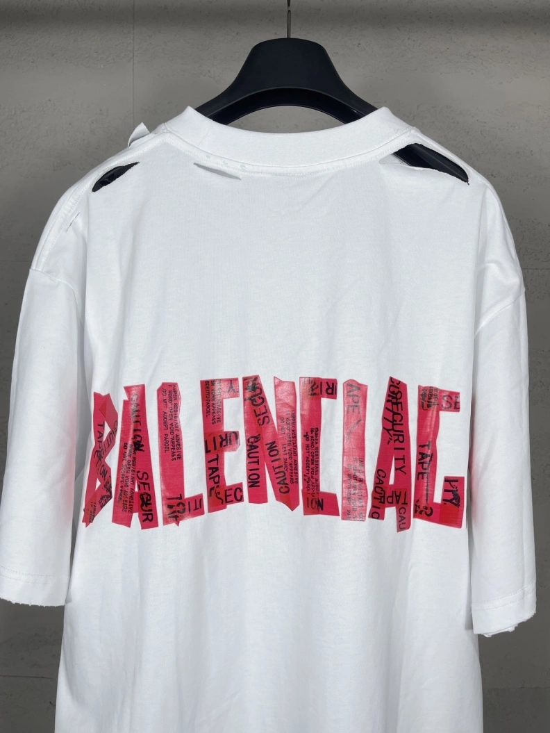 NewStyle Bxlxnciaga T-Shirts 90034