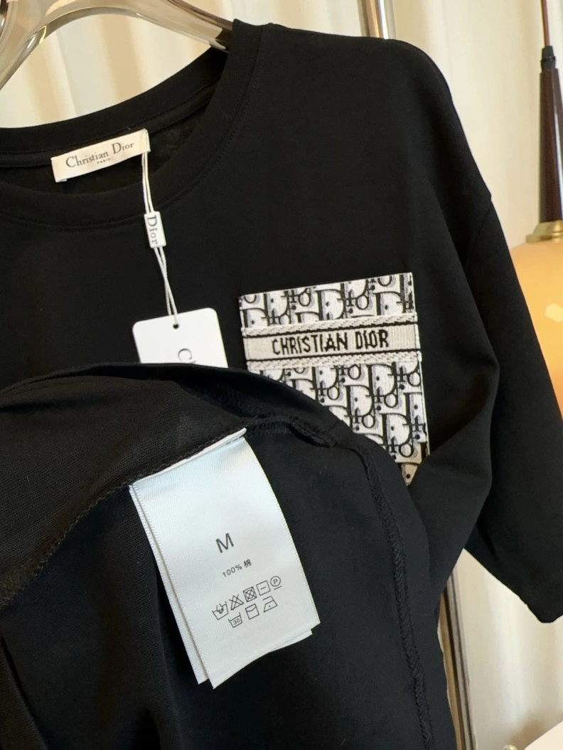 Vibrant Dxxr T-Shirts 94482