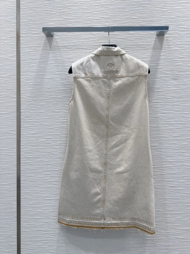 AllSeason Vxlxntino Dress 103086