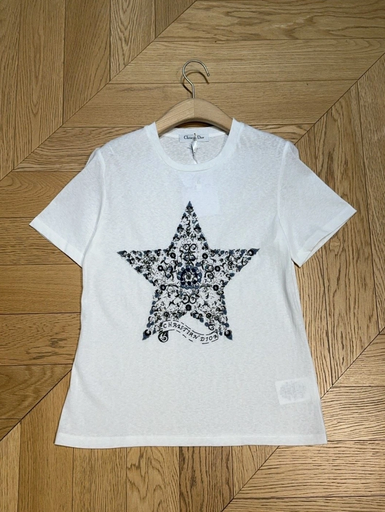 Versatile Dxxr T-Shirts 94467