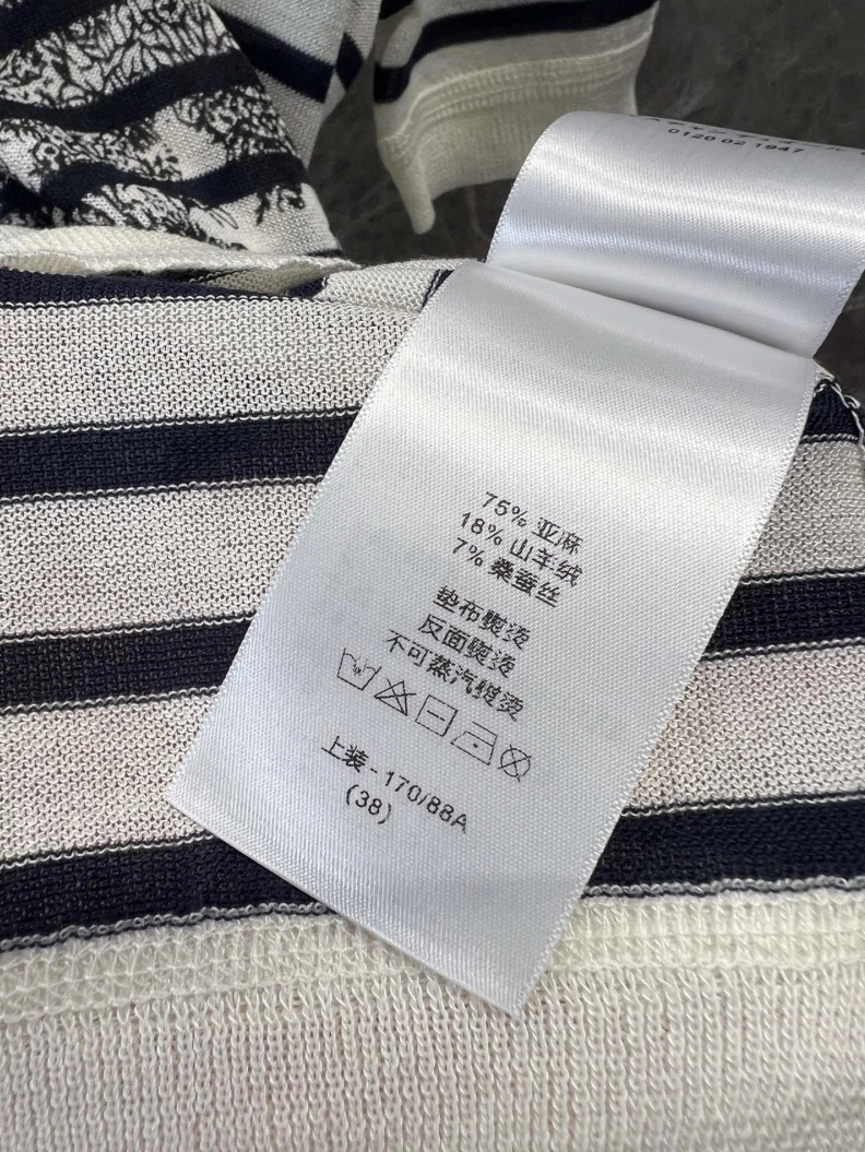 Dxxr T-Shirts EasyMatch 94445