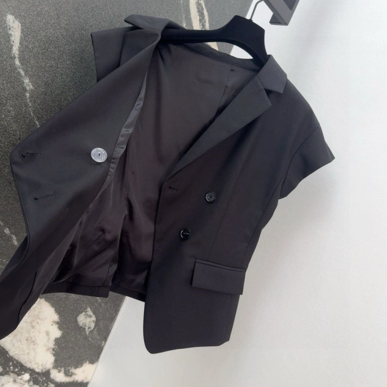 Compact Dxxr Coats 94714