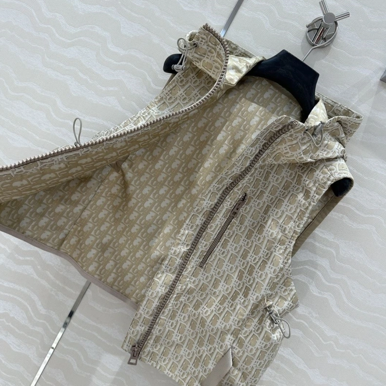 Bxlxnciaga Gilet Trendsetting 90109