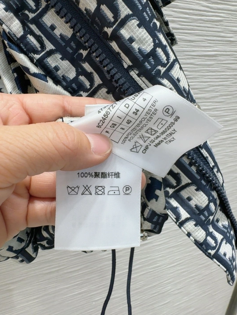 Practical Dxxr Coats 94716