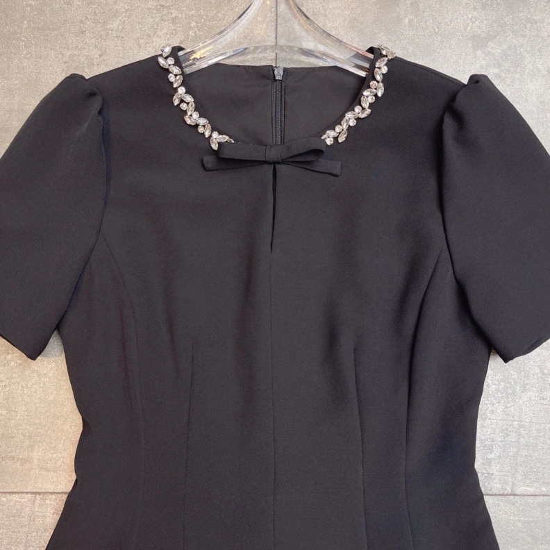 UrbanStyle Vxlxntino Dress 103065
