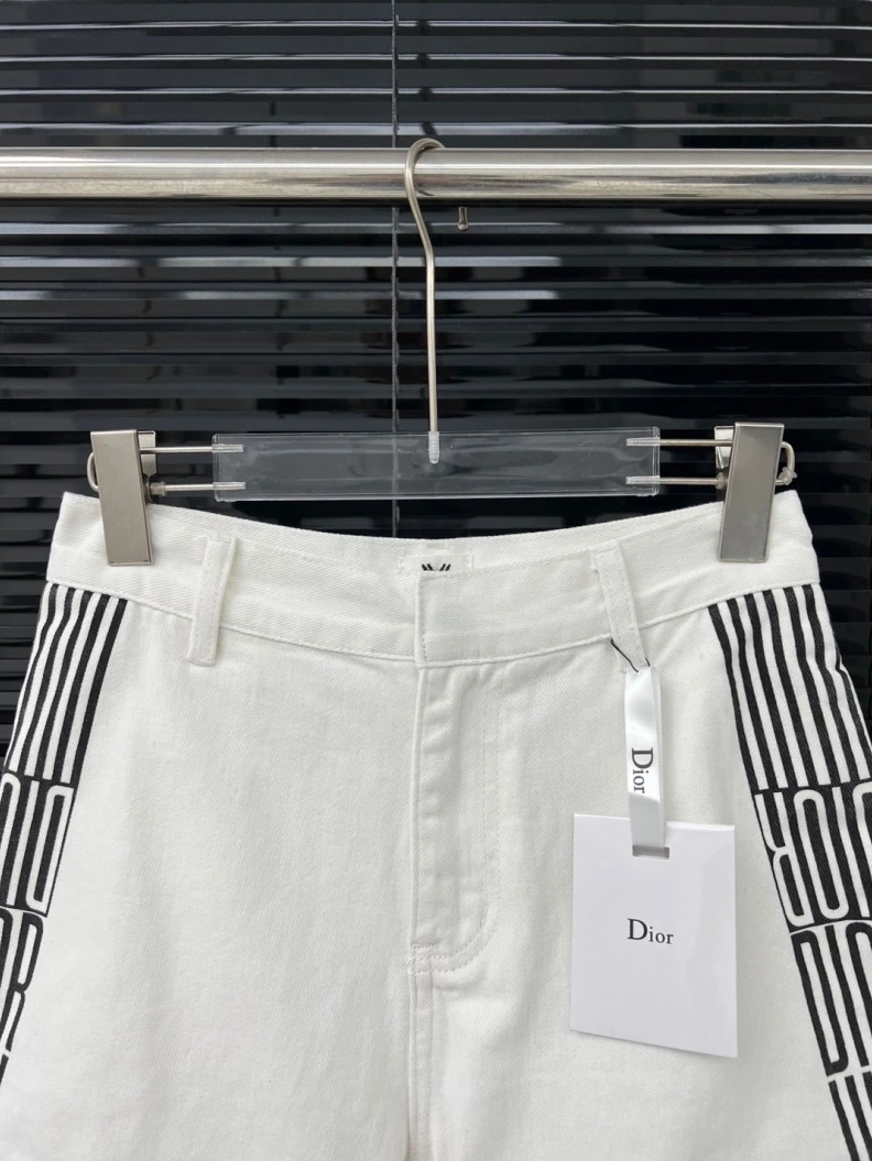 SportInspired Dxxr Shorts 94537