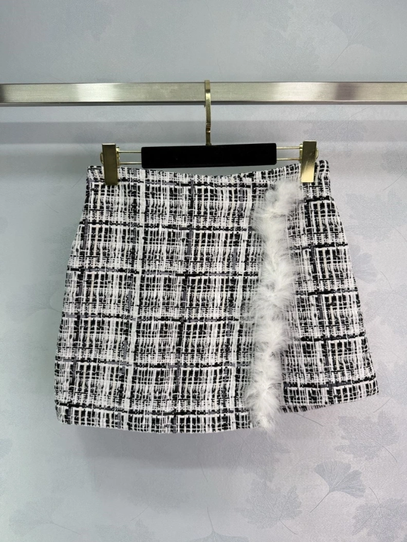 Modern Chxnxl Skirts 93364