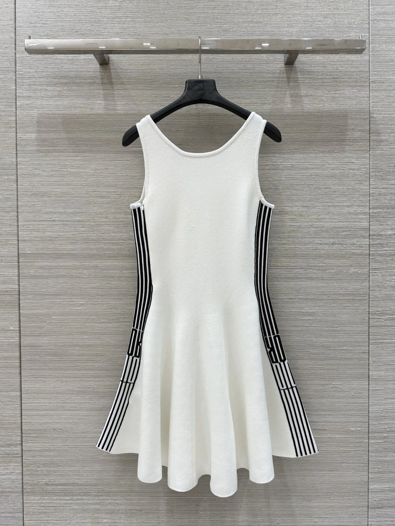 Cozy Othxr Dress 101030