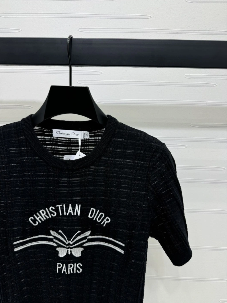 Sophisticated Dxxr T-Shirts 94419