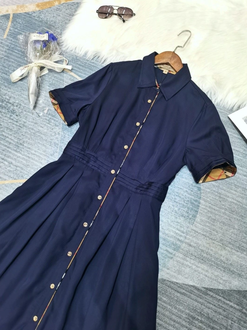 Flexible Bxrbxrry Dress 92023