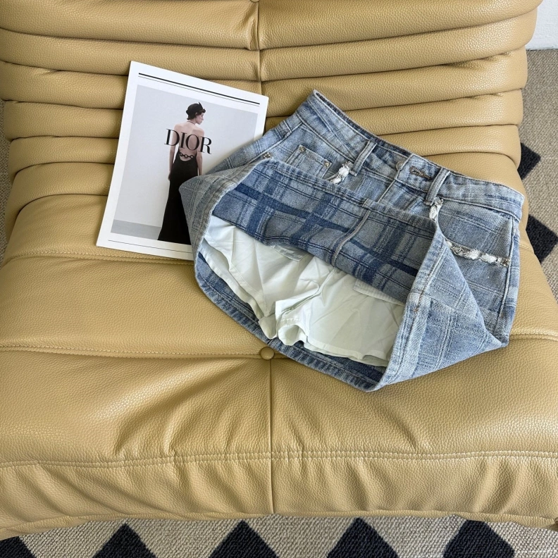 Othxr Skirts Minimalist 100260