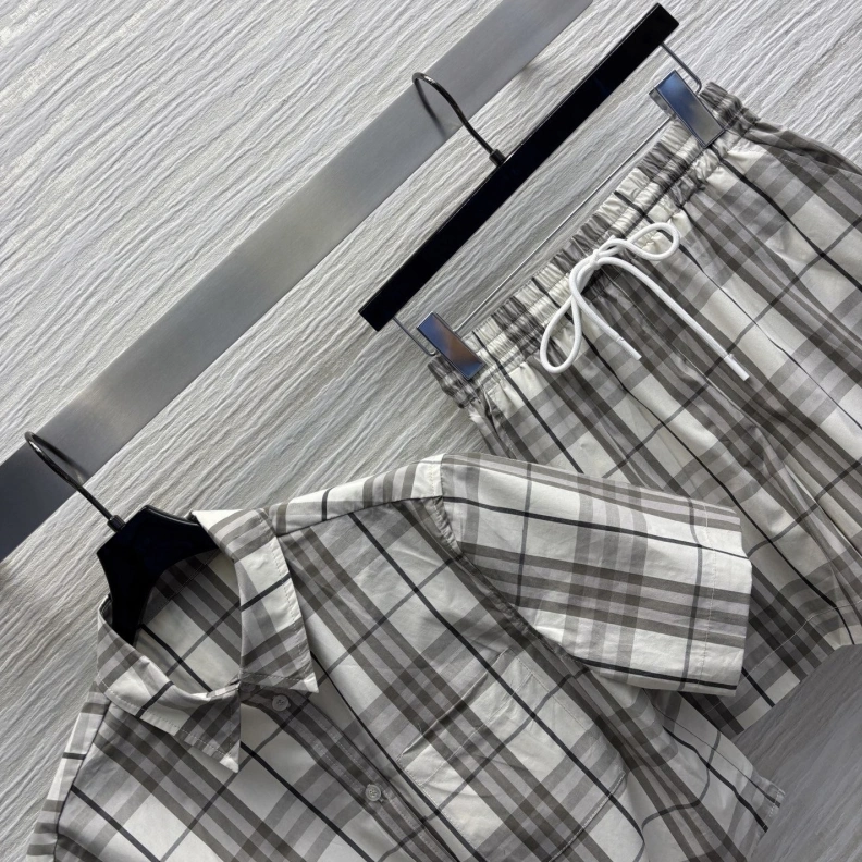 Bxlxnciaga sets Durable 90107