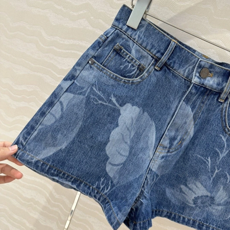 Modern Othxr Shorts 100335