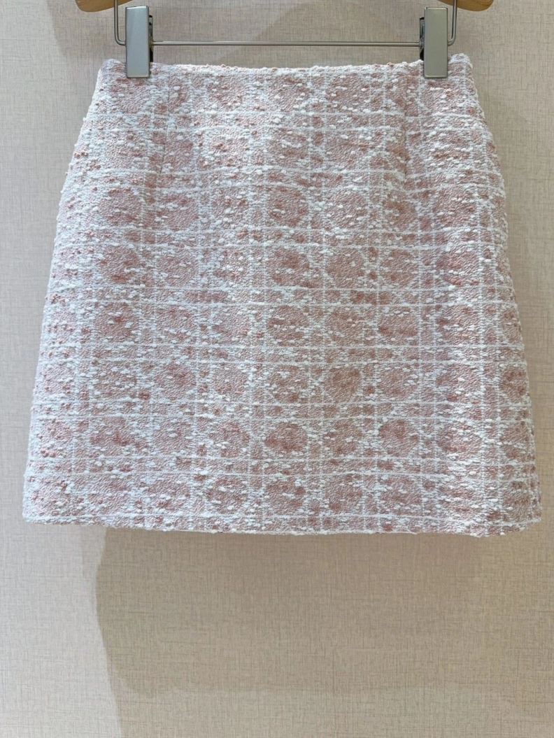 HighQuality Dxxr Skirts 94491