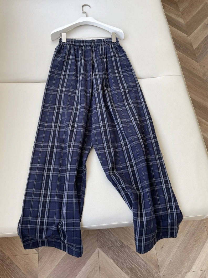 Bxlxnciaga Pants Sophisticated 90089