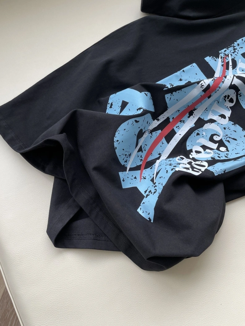 Vibrant Bxlxnciaga T-Shirts 90085
