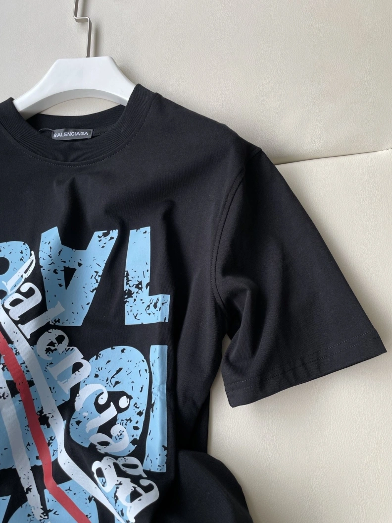 Vibrant Bxlxnciaga T-Shirts 90085