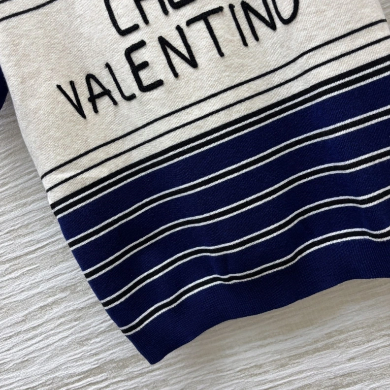 Minimalist Vxlxntino T-Shirts 102988