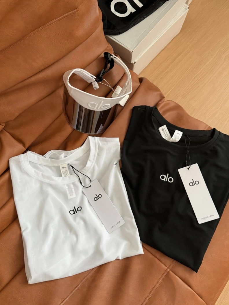 Othxr T-Shirts Trendy 100009
