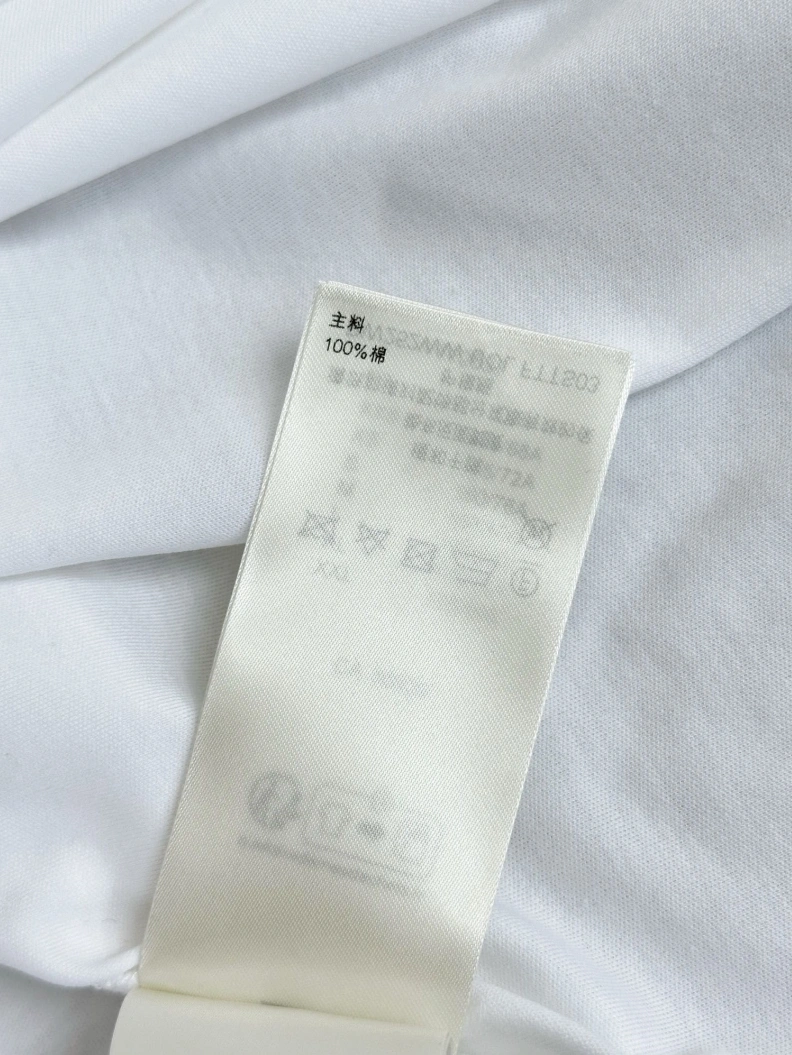 Minimalist LX T-Shirts 97029