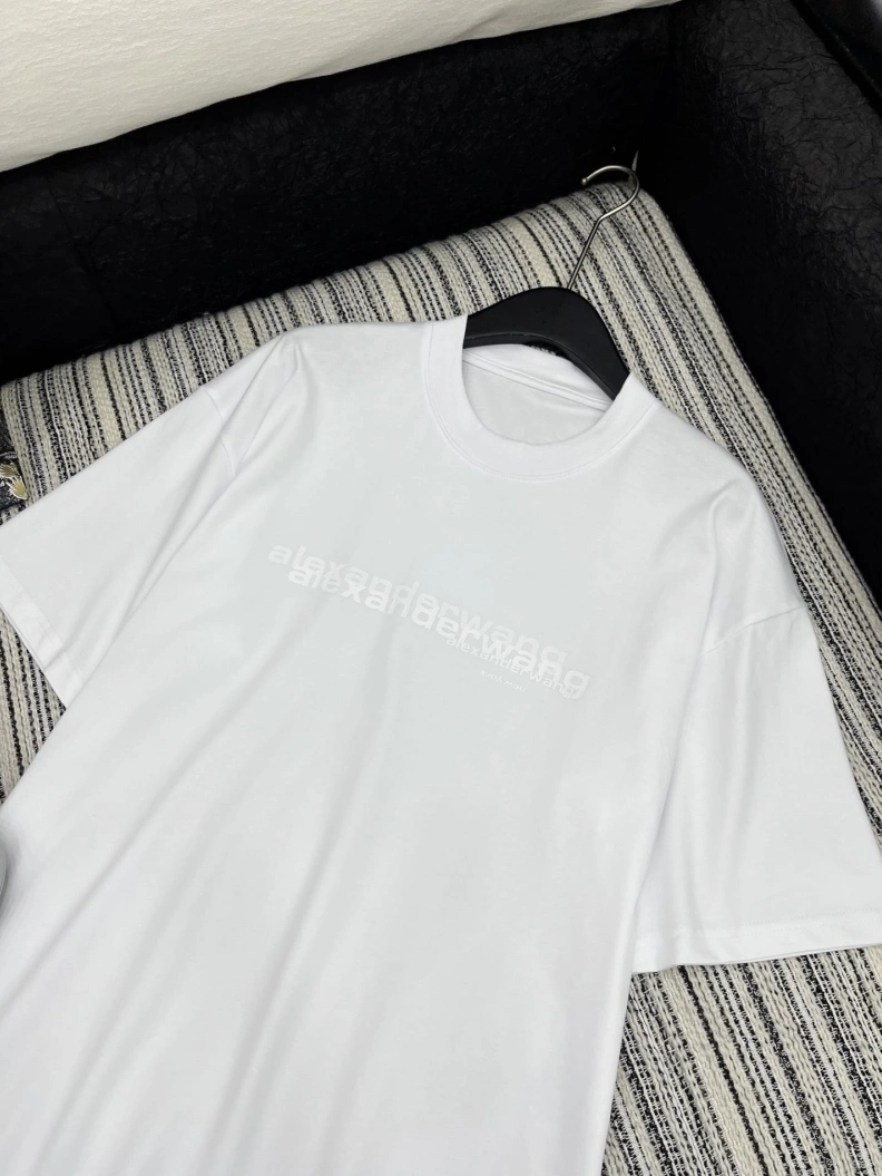 Versatile Othxr T-Shirts 99978