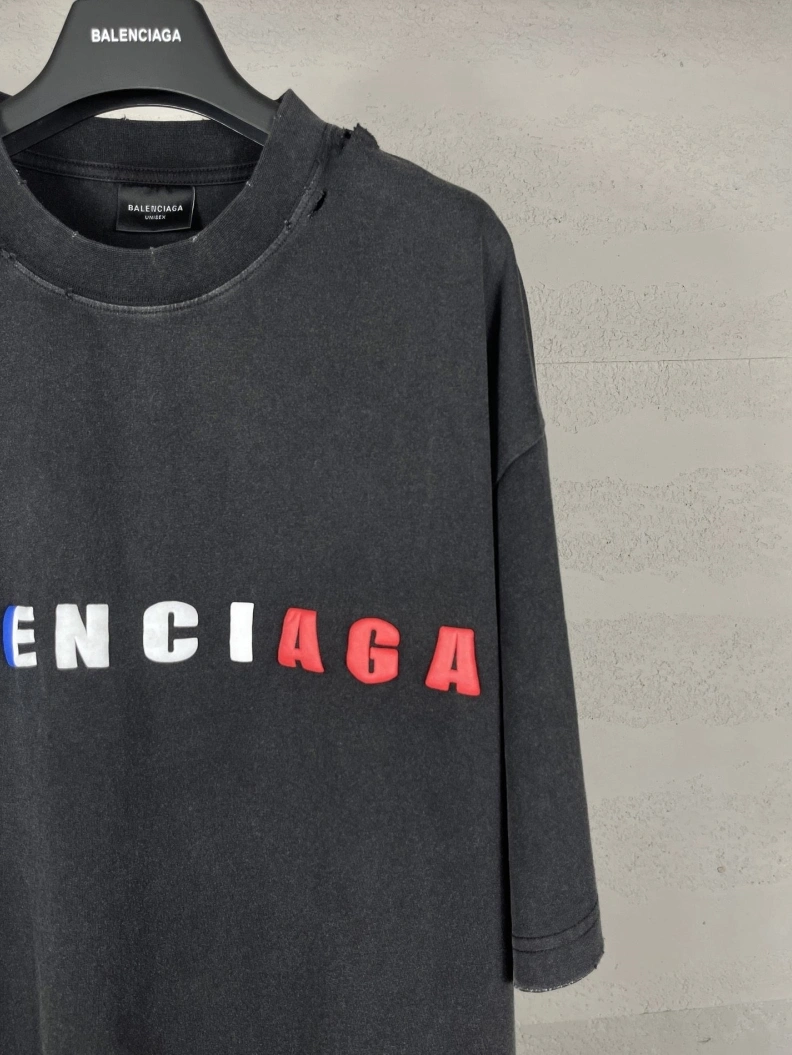 AllSeason Bxlxnciaga T-Shirts 90064